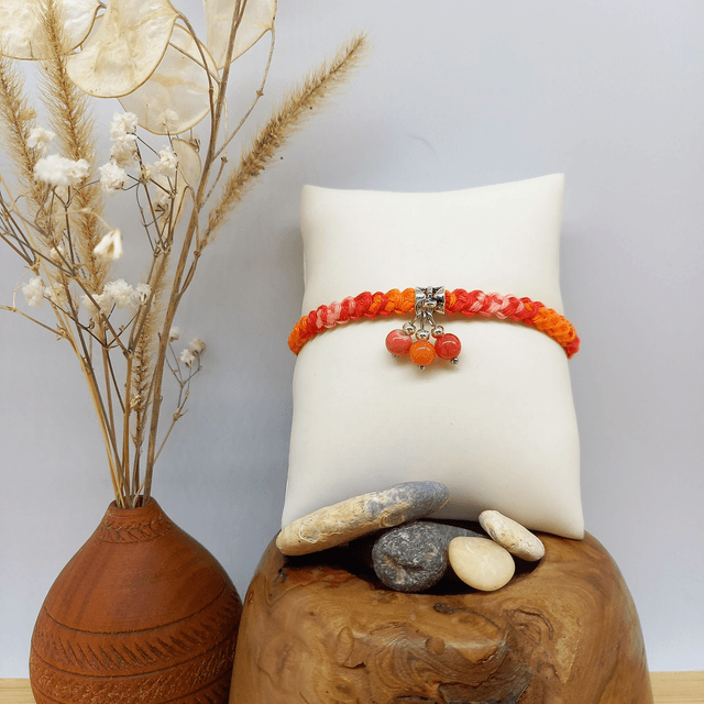 Bracelet au crochet camaïeu rouge orange saumon - Collection Camaïeu