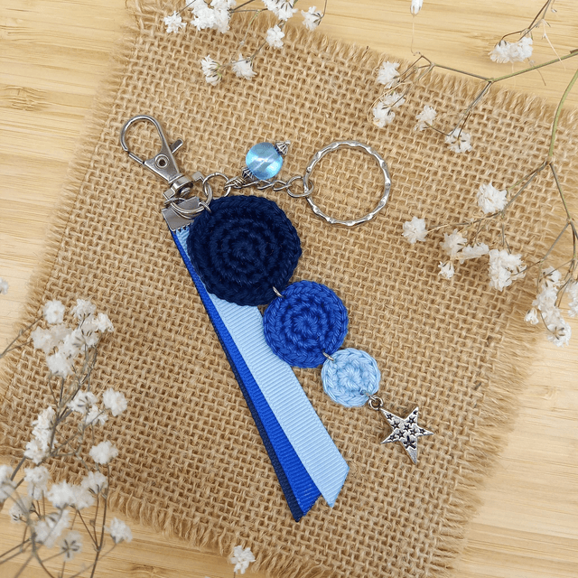 Bijou de sac / porte-clés bleu - Etoiles