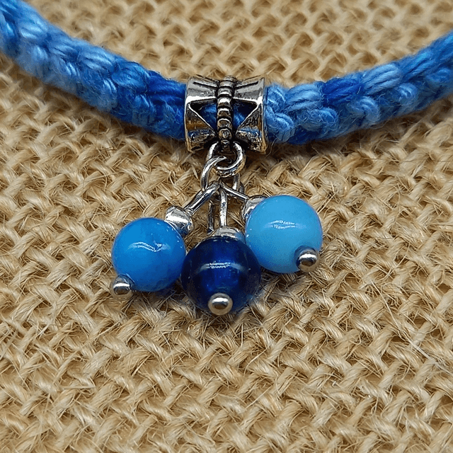Bracelet au crochet camaïeu bleu - Collection Camaïeu