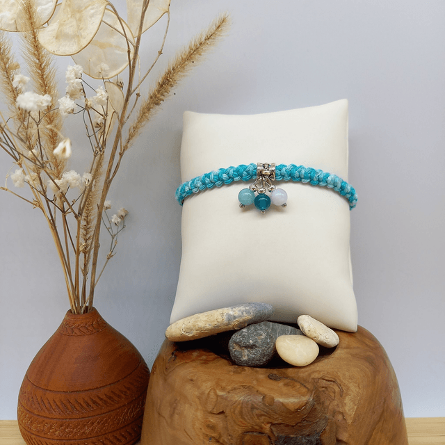 Bracelet au crochet camaïeu turquoise - Collection Camaïeu