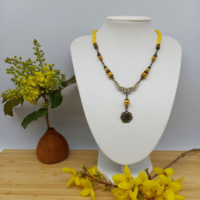 Parure jaune et bronze - Collier ras de cou Fleur