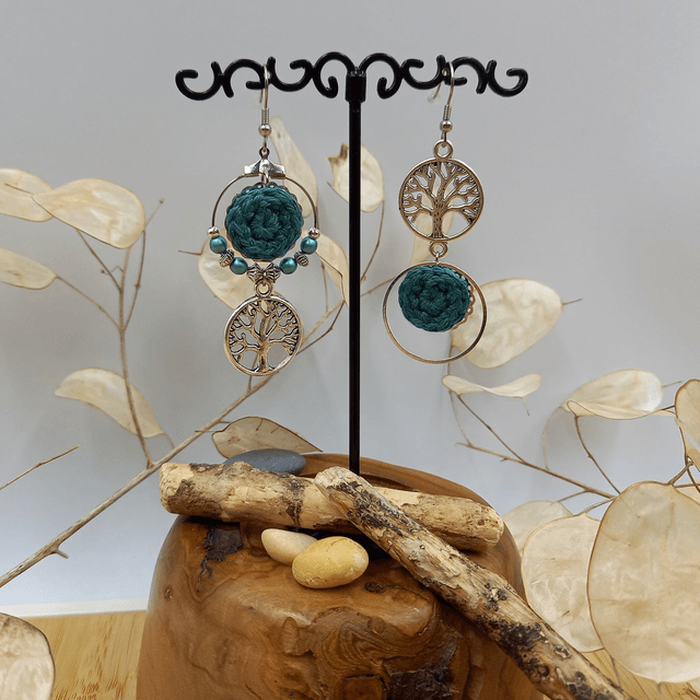 Parure turquoise et argenté - Boucles d'oreille turquoise asymétriques