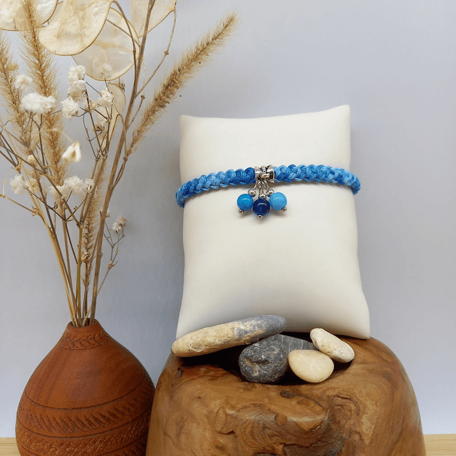 Bracelet au crochet camaïeu bleu - Collection Camaïeu