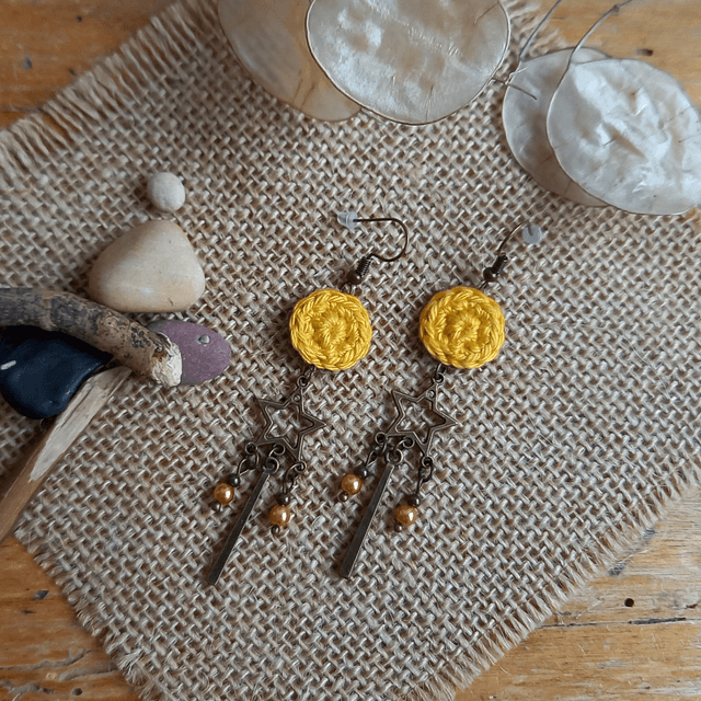 Boucles d'oreille Etoiles filantes - Jaunes