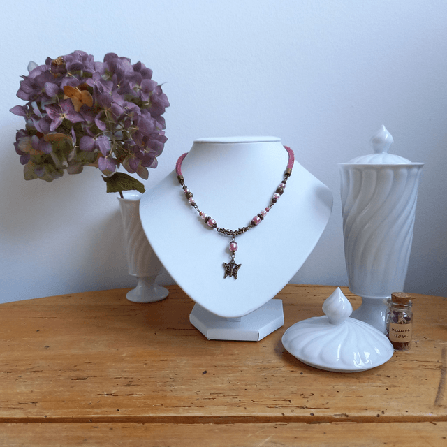 Parure bois de rose et bronze - Collier ras de cou Papillon