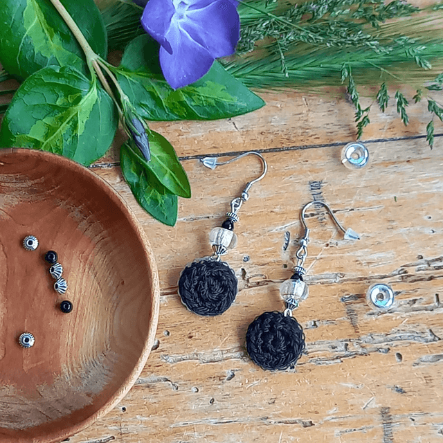 Boucles d&#039;oreille Les P&#039;tites Soucoupes - noires