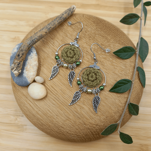 Parure kaki clair et argentée - Boucles d&#039;oreille kaki clair type créoles